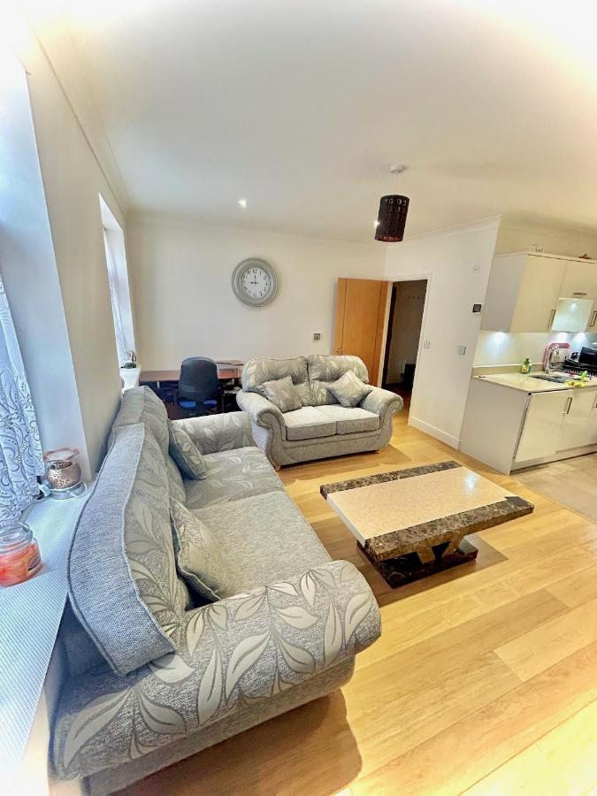 Lovely Cosy Apartment Bromley Luaran gambar