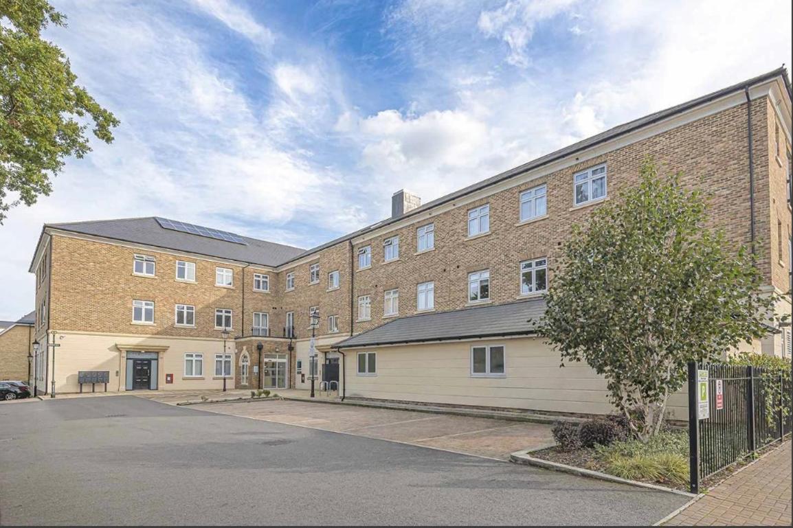 Lovely Cosy Apartment Bromley Luaran gambar